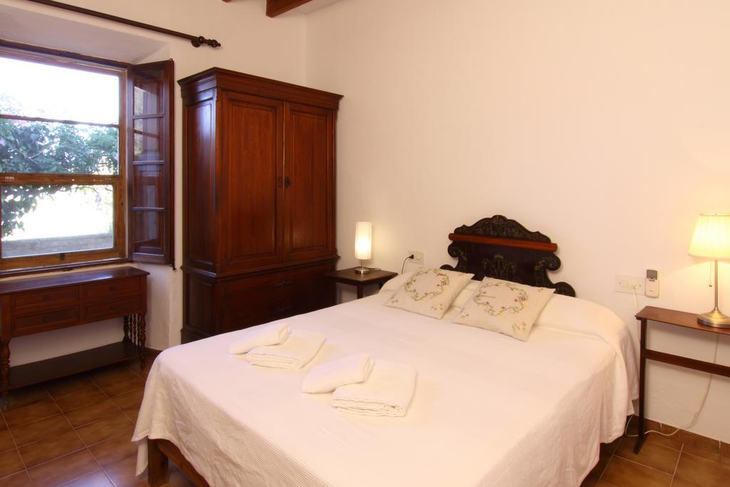 ホテルEl Vila ポレンサ 部屋 写真