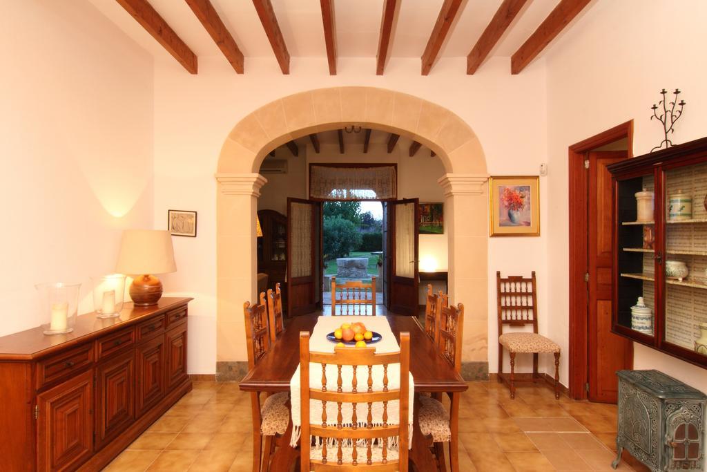 ホテルEl Vila ポレンサ 部屋 写真