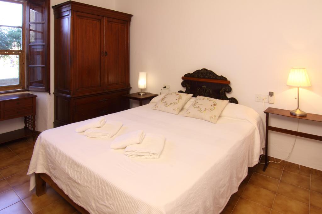 ホテルEl Vila ポレンサ 部屋 写真